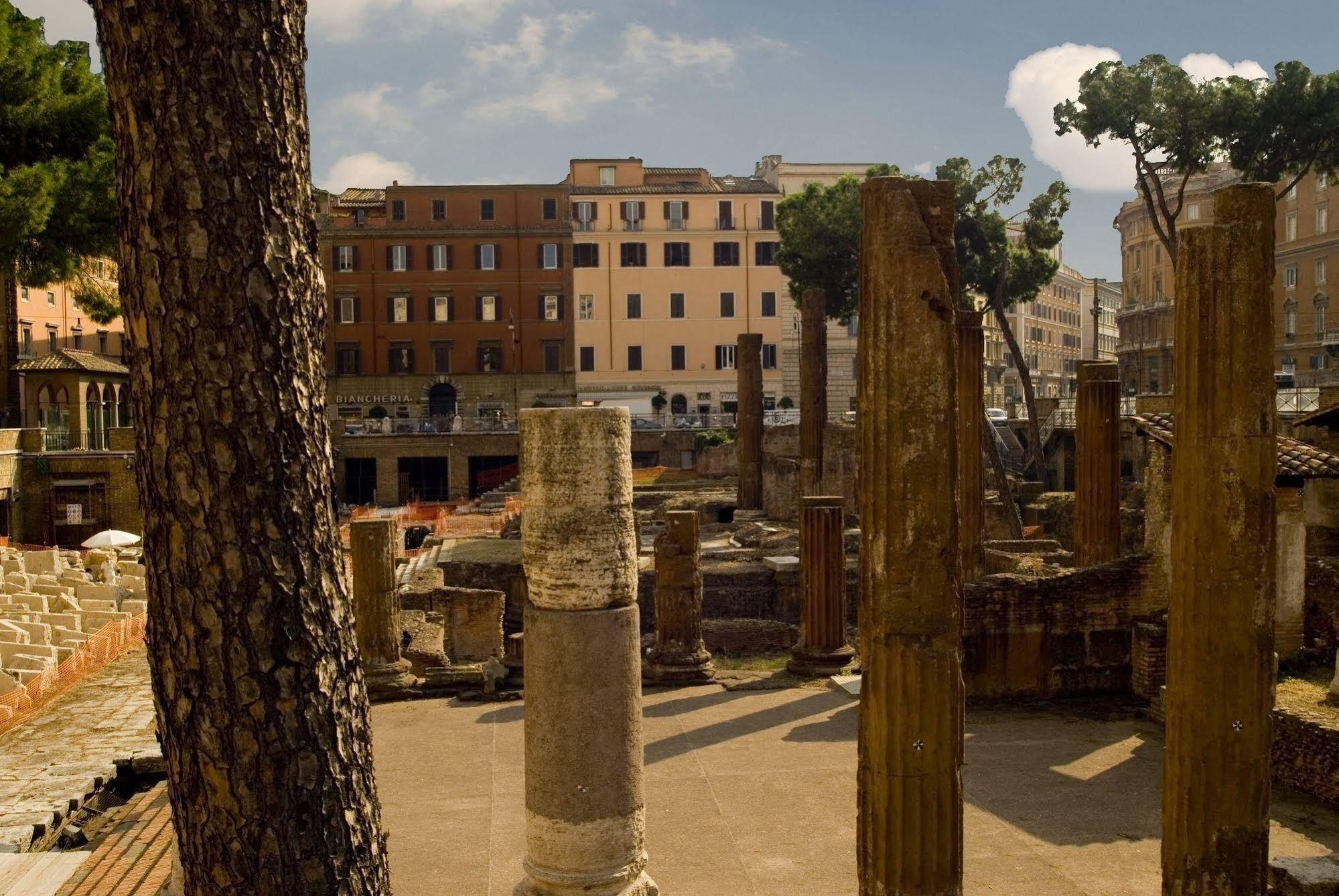 Residenza Gens Julia Bed and Breakfast Rome Buitenkant foto